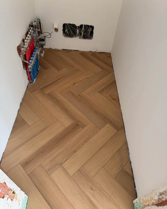Hope Burkolat, Fapadló, laminált padló, vinyl, SPC, PVC vagy szőnyegpadló telepítése kivitelezése